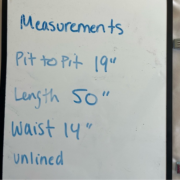 Screen-Worn Emerald Silk Dress Interview with the Vampire Stunt Costume Eglee - Picture 14 of 17